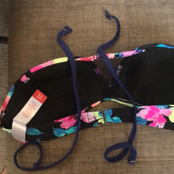 bikini top - Picture 3 of 3